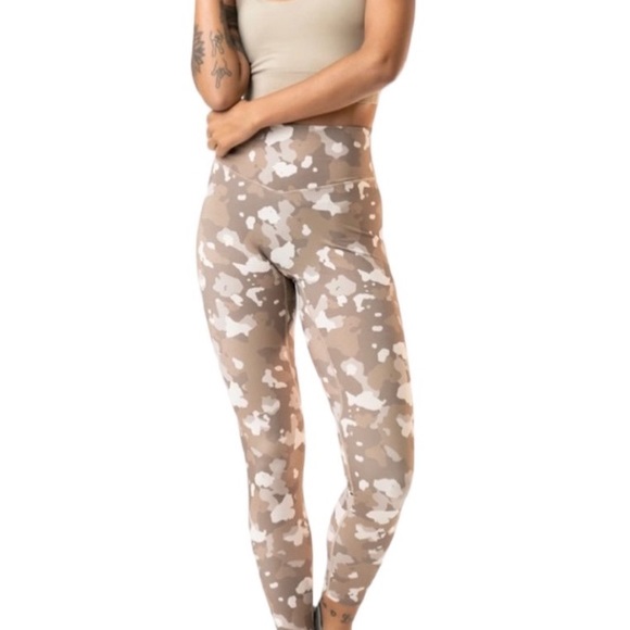 Balance Athletica Pants & Jumpsuits Balance Athletica Ascend Pant